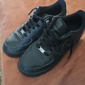 Nike Black Low-Top Leather Sneakers Air FORCE 1s